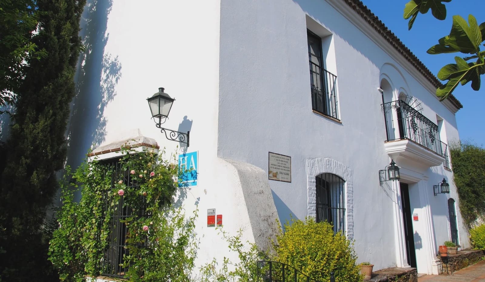 25 quarto Hotel para venda em Aracena com piscina - 3 500 000 € (Ref: 8900870)