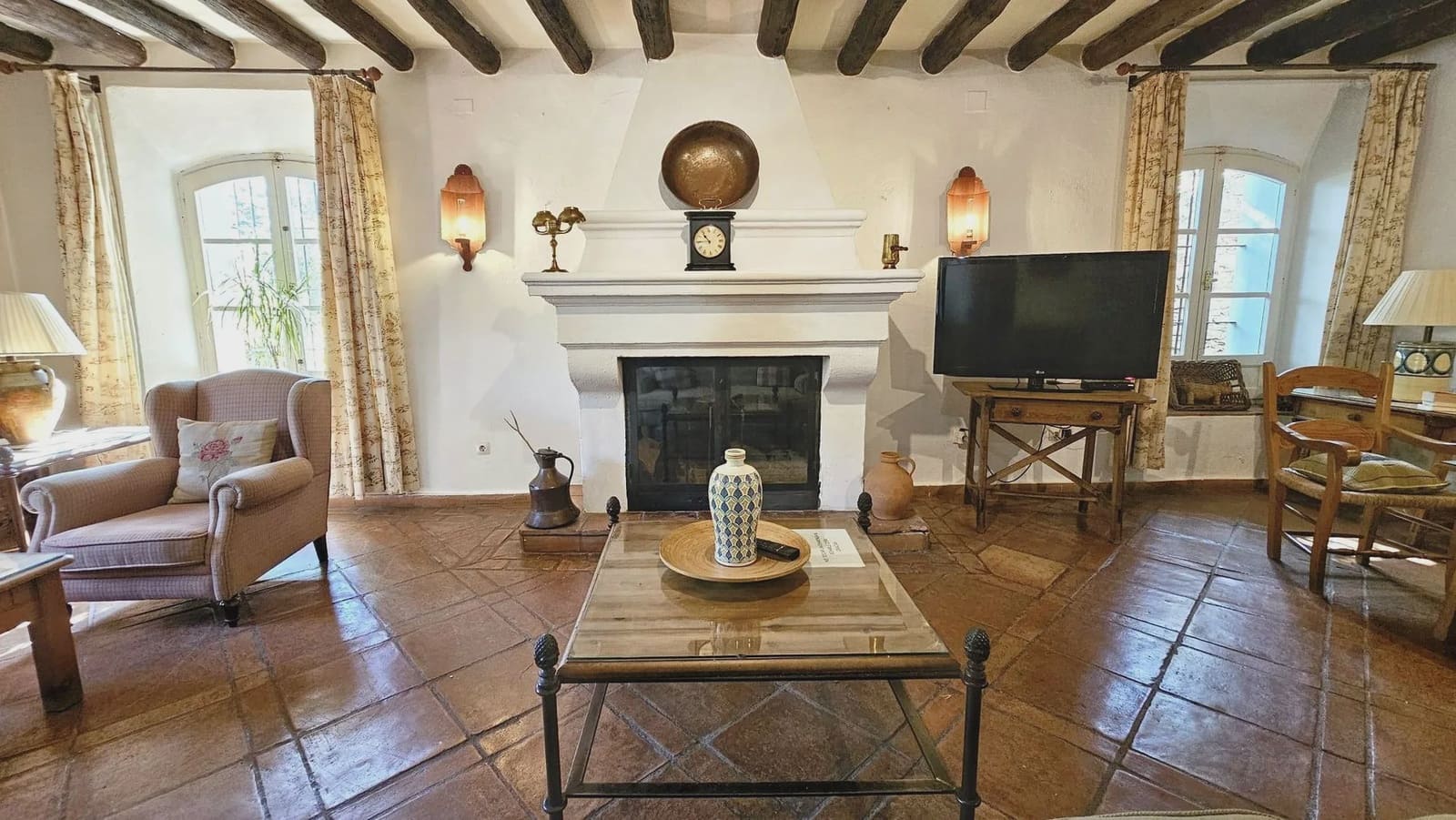 25 quarto Hotel para venda em Aracena com piscina - 3 500 000 € (Ref: 8900870)