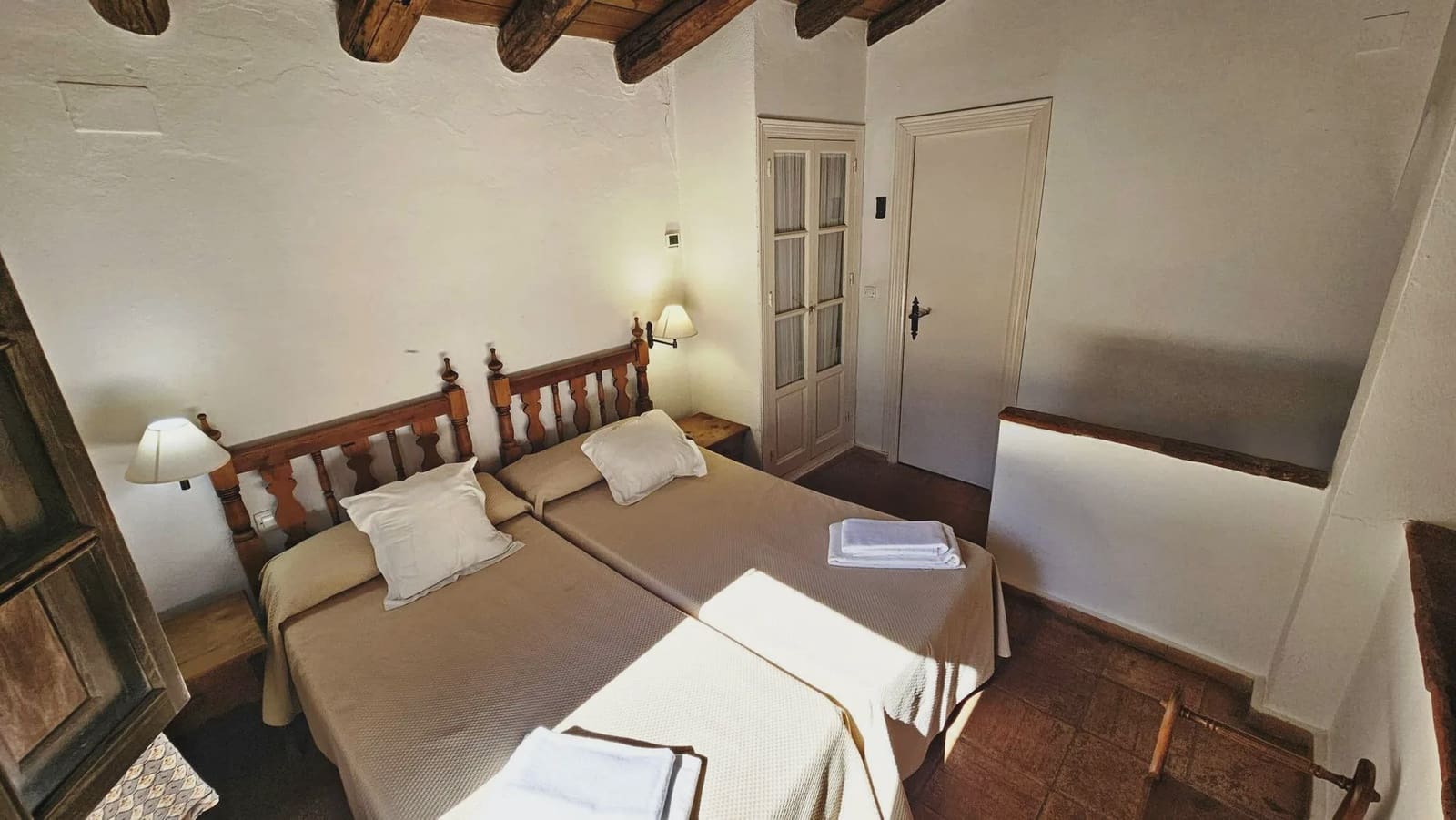 25 quarto Hotel para venda em Aracena com piscina - 3 500 000 € (Ref: 8900870)