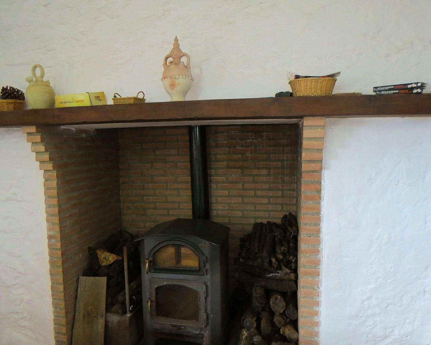 2 soveværelse Finca/Landehus til salg i Mecina Bombaron - € 80.000 (Ref: 9078335)