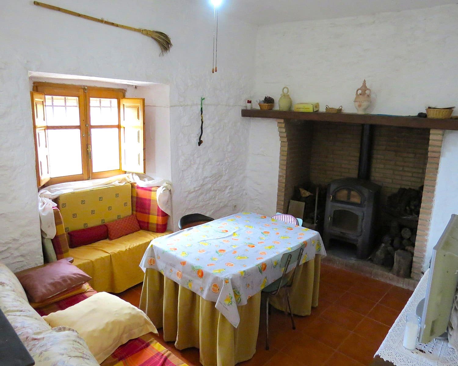 2 soveværelse Finca/Landehus til salg i Mecina Bombaron - € 80.000 (Ref: 9078335)