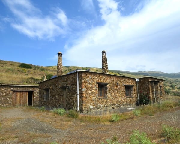 3 soveværelse Finca/Landehus til salg i Bérchules - € 300.000 (Ref: 9104936)