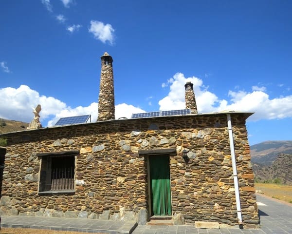 3 soveværelse Finca/Landehus til salg i Bérchules - € 300.000 (Ref: 9104936)