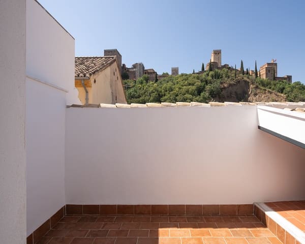 2 bedroom Apartment for sale in Granada city - € 265,000 (Ref: 9203318)