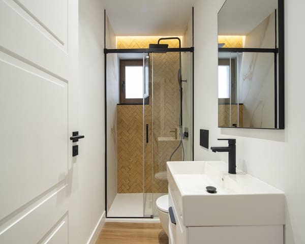 2 bedroom Apartment for sale in Granada city - € 265,000 (Ref: 9203318)