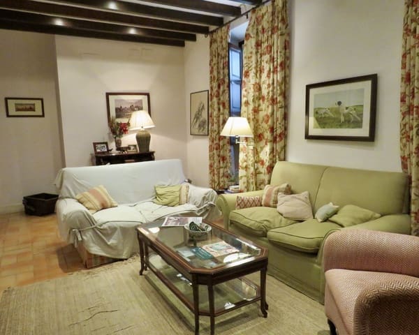 4 bedroom Townhouse for sale in Osuna - € 425,000 (Ref: 9245709)