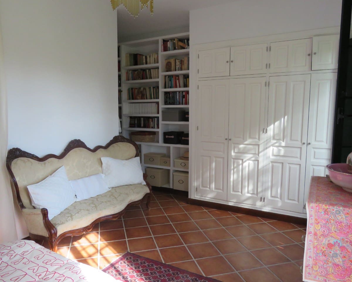 5 soveværelse Finca/Landehus til salg i Cazalla de la Sierra med swimmingpool garage - € 550.000 (Ref: 9248917)