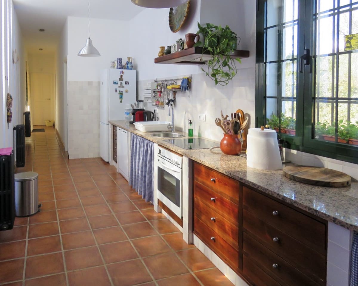 5 soveværelse Finca/Landehus til salg i Cazalla de la Sierra med swimmingpool garage - € 550.000 (Ref: 9248917)