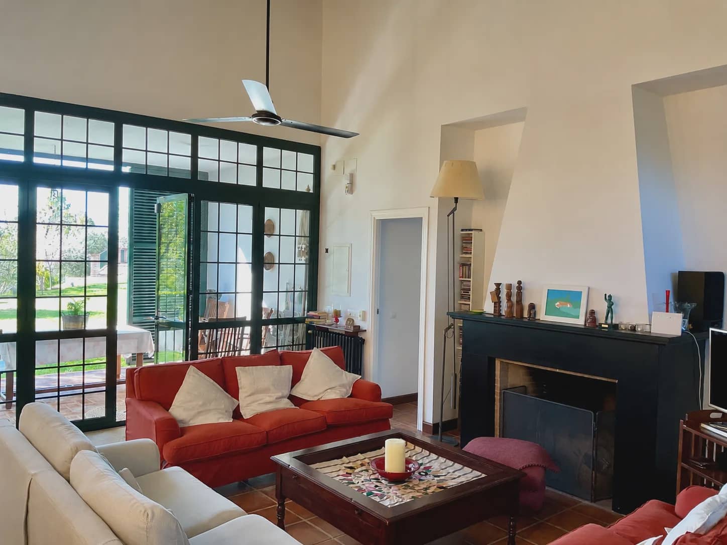 5 soveværelse Finca/Landehus til salg i Cazalla de la Sierra med swimmingpool garage - € 550.000 (Ref: 9248917)