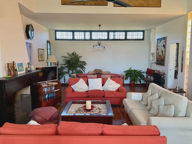 5 Zimmer Finca/Landgut zu verkaufen in Cazalla de la Sierra mit Pool Garage - 550.000 € (Ref: 9248917)