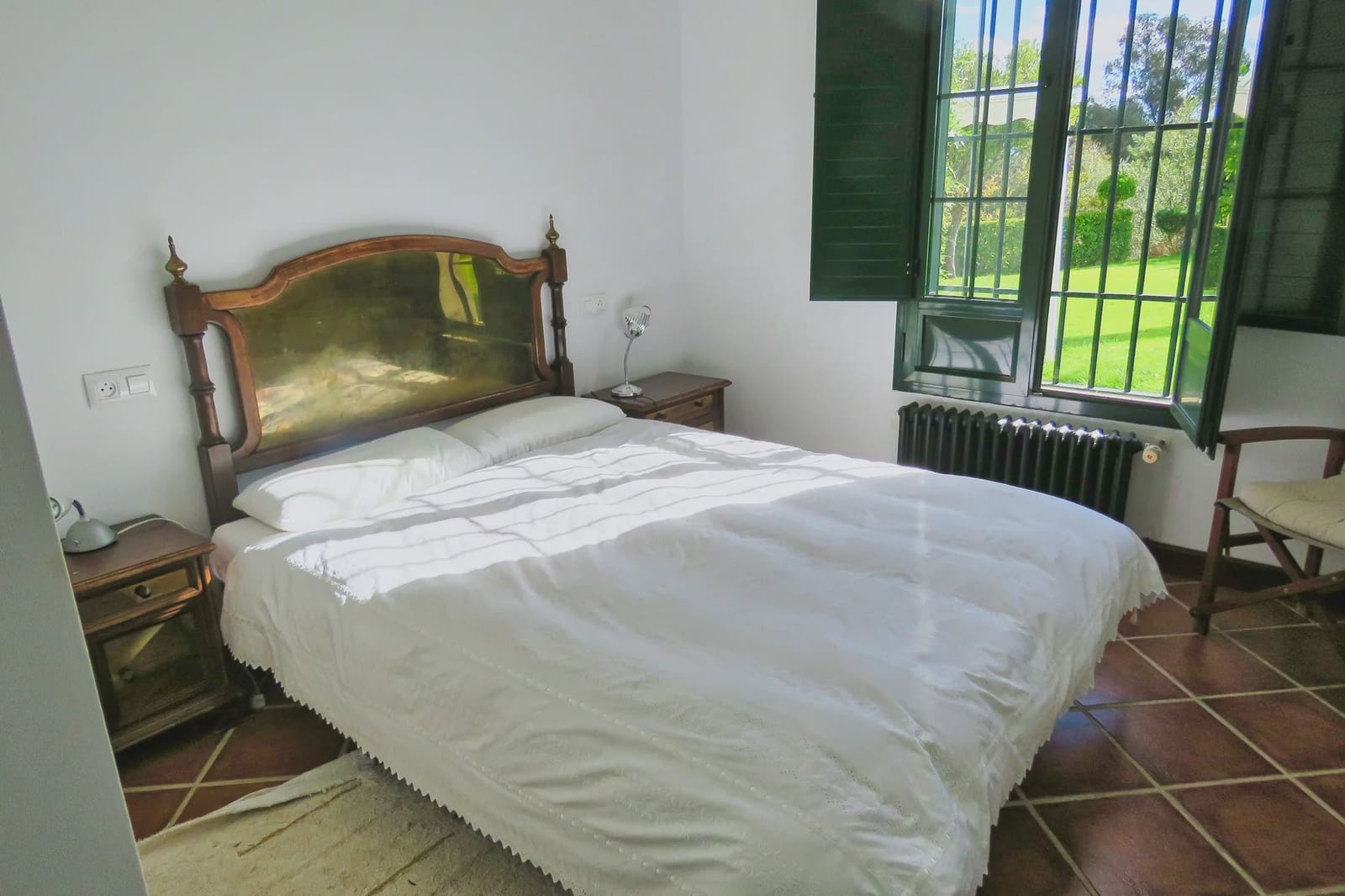 5 soveværelse Finca/Landehus til salg i Cazalla de la Sierra med swimmingpool garage - € 550.000 (Ref: 9248917)