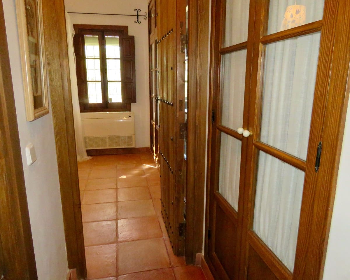 7 soverom Finca/Herregård til salgs i Osuna med svømmebasseng - € 750 000 (Ref: 9268987)