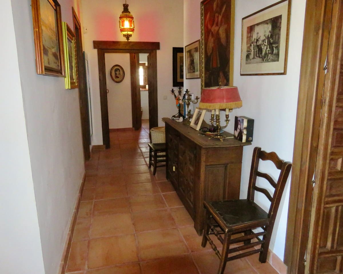 7 soverom Finca/Herregård til salgs i Osuna med svømmebasseng - € 750 000 (Ref: 9268987)