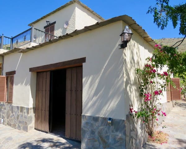 4 soveværelse Finca/Landehus til salg i Carataunas med swimmingpool garage - € 230.000 (Ref: 9270542)