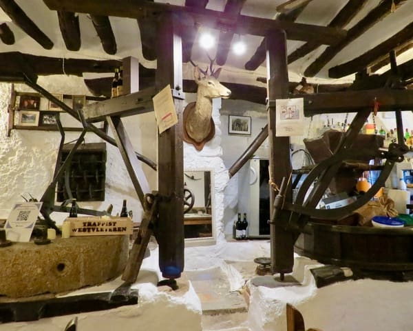 15 soveværelse Hotel til salg i Lecrín med swimmingpool garage - € 1.700.000 (Ref: 9275298)