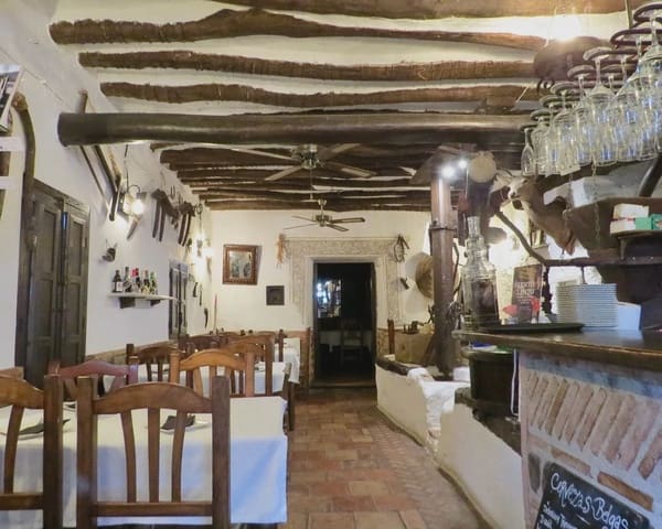 15 quarto Hotel para venda em Lecrín com piscina garagem - 1 650 000 € (Ref: 9275298)