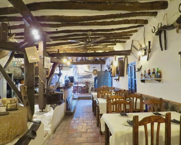 15 quarto Hotel para venda em Lecrín com piscina garagem - 1 650 000 € (Ref: 9275298)