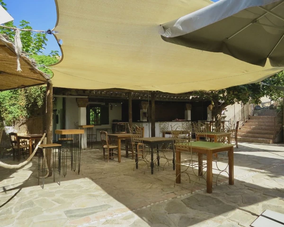 15 soveværelse Hotel til salg i Lecrin med swimmingpool garage - € 1.650.000 (Ref: 9275298)