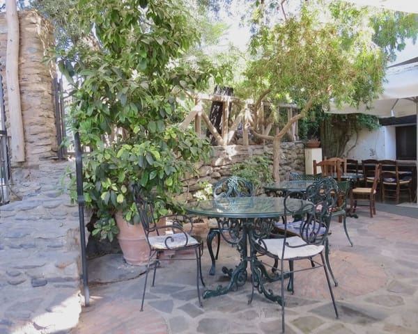 15 quarto Hotel para venda em Lecrín com piscina garagem - 1 650 000 € (Ref: 9275298)