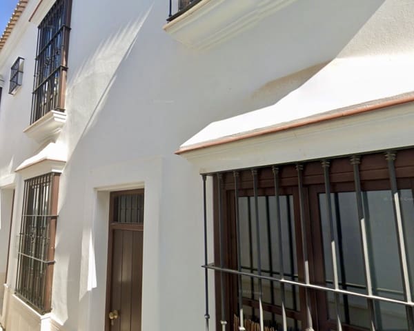 3 bedroom Townhouse for sale in Osuna - € 260,000 (Ref: 9278462)