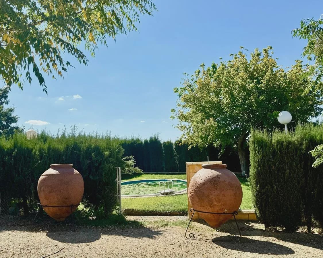 3 soveværelse Finca/Landehus til salg i Berlanga med swimmingpool garage - € 195.000 (Ref: 9325454)