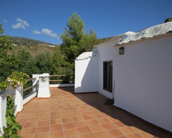 3 makuuhuone Omakotitalo myytävänä paikassa Narila, Cádiar - 150 000 € (Ref: 9347982)