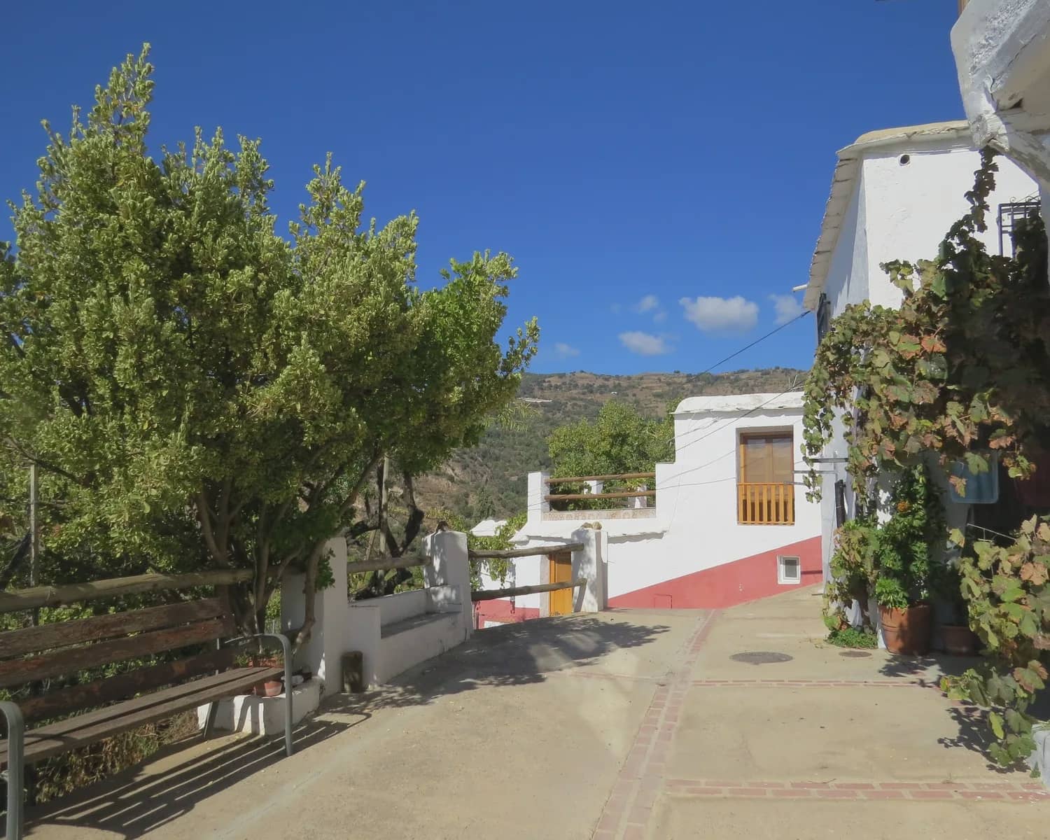 3 Zimmer Finca/Landgut zu verkaufen in Narila - 125.000 € (Ref: 9347982)