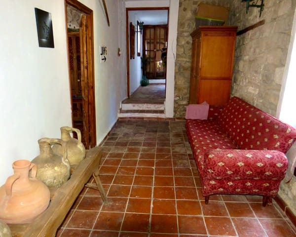 20 sovrum Finca/Hus på landet till salu i Ubeda med pool - 849 000 € (Ref: 9395498)