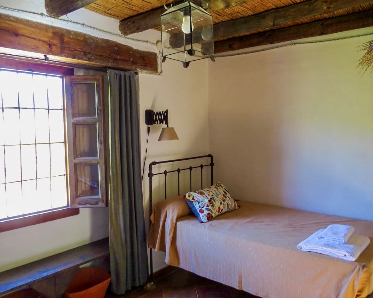 5 bedroom Finca/Country House for sale in Algarinejo - € 750,000 (Ref: 9412938)