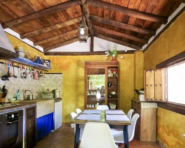 5 sypialnia Finka/Dom wiejski na sprzedaż w Algarinejo - 750 000 € (Ref: 9412938)