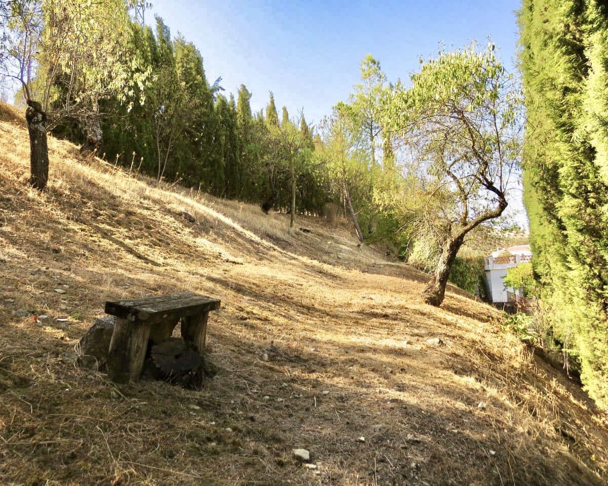 5 bedroom Finca/Country House for sale in Algarinejo - € 750,000 (Ref: 9412938)