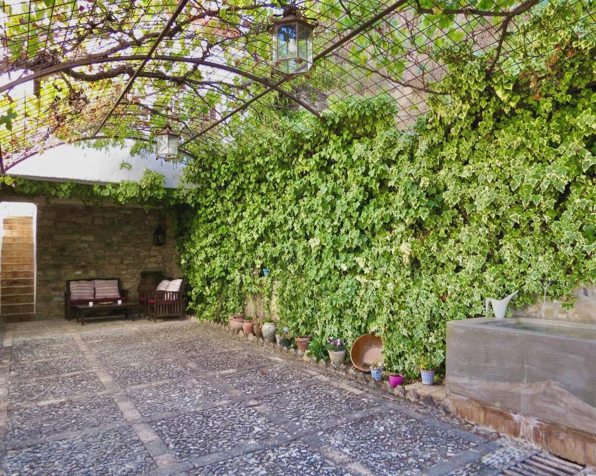 5 bedroom Finca/Country House for sale in Algarinejo with pool - € 750,000 (Ref: 9412938)