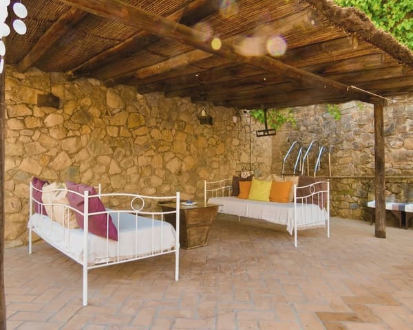 Finca/Casa Rural de 5 habitaciones en Algarinejo en venta con piscina - 750.000 € (Ref: 9412938)