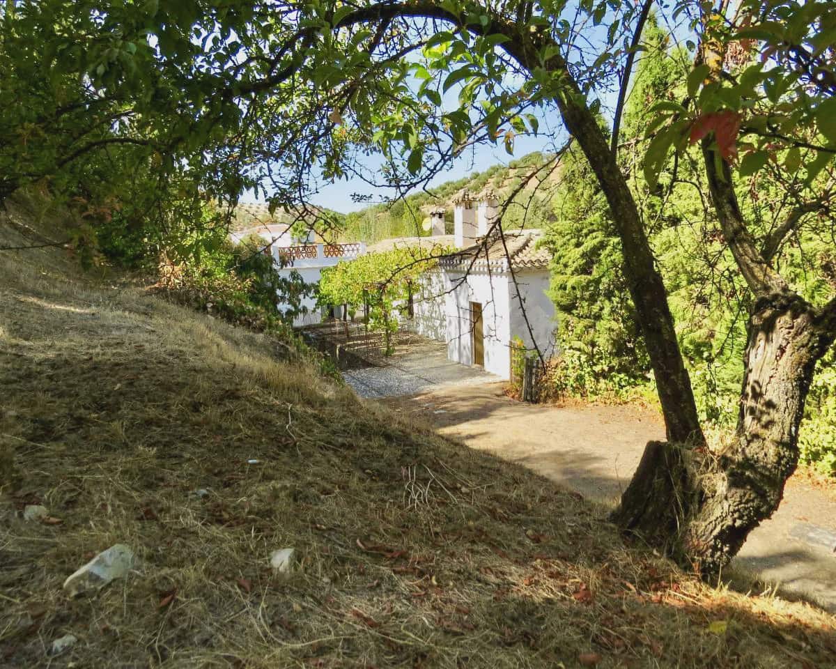 5 bedroom Finca/Country House for sale in Algarinejo with pool - € 750,000 (Ref: 9412938)