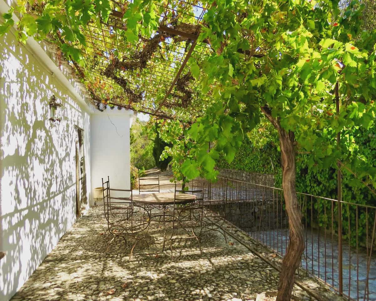 5 bedroom Finca/Country House for sale in Algarinejo with pool - € 750,000 (Ref: 9412938)