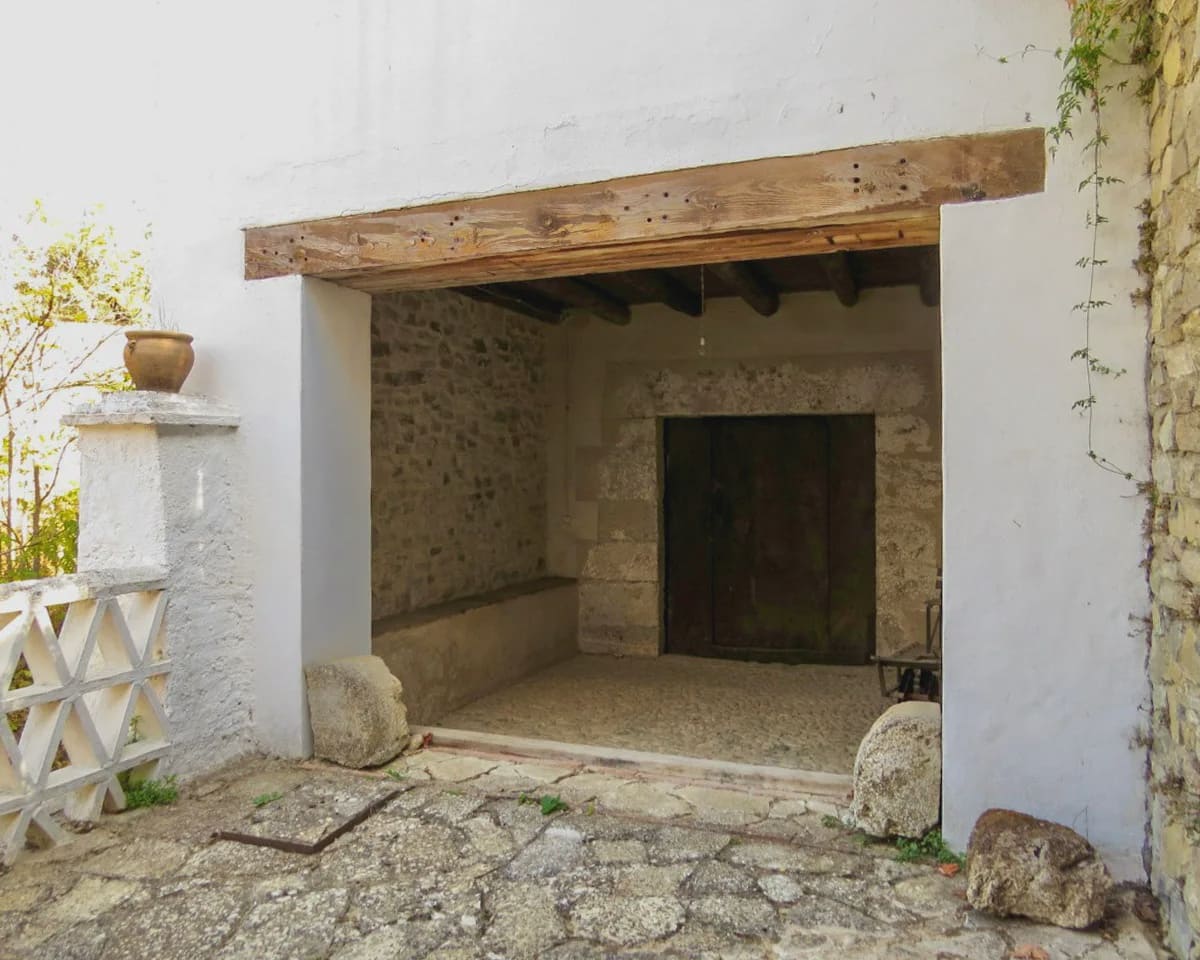 5 bedroom Finca/Country House for sale in Algarinejo with pool - € 750,000 (Ref: 9412938)