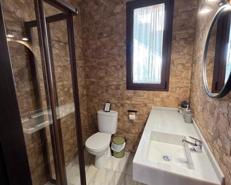 10 slaapkamer Finca/Landhuis te koop in Lucena met zwembad - € 1.200.000 (Ref: 9428141)