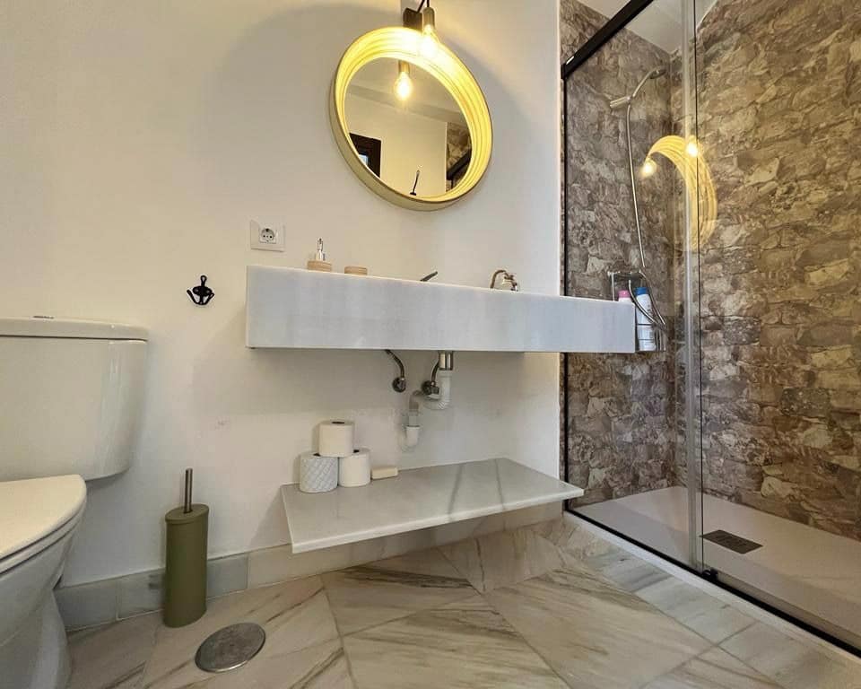 10 slaapkamer Finca/Landhuis te koop in Lucena met zwembad - € 1.200.000 (Ref: 9428141)