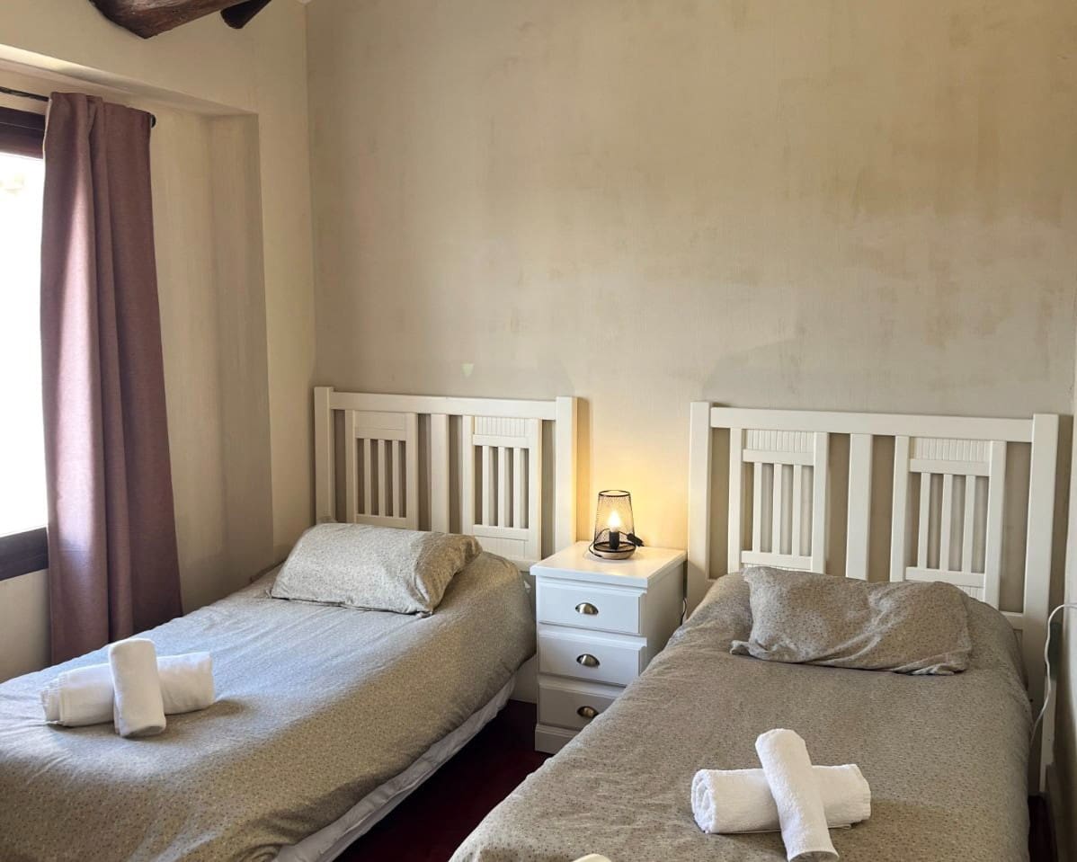 10 slaapkamer Finca/Landhuis te koop in Lucena met zwembad - € 1.200.000 (Ref: 9428141)