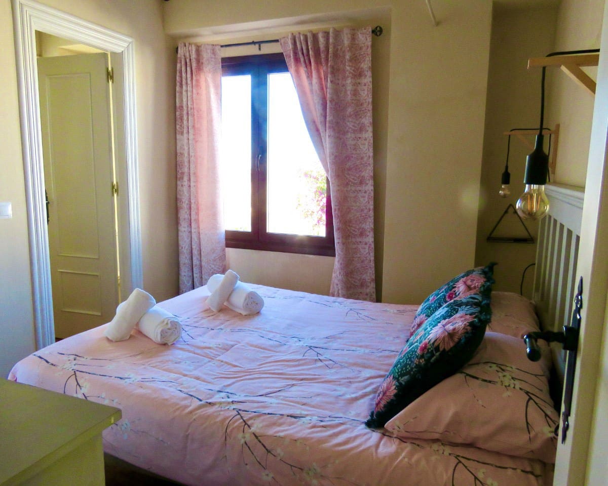 10 slaapkamer Finca/Landhuis te koop in Lucena met zwembad - € 1.200.000 (Ref: 9428141)