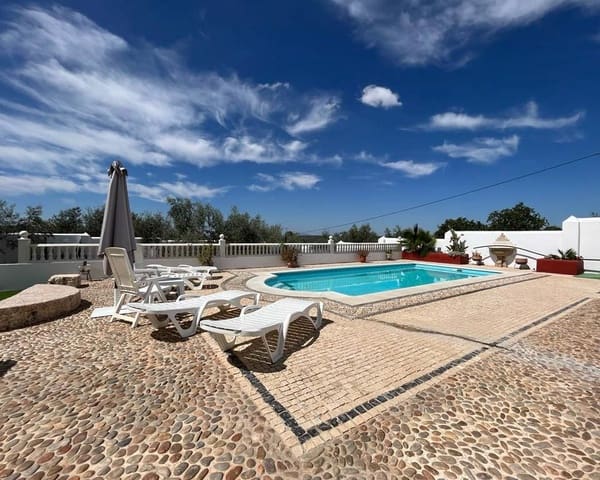 10 bedroom Finca/Country House for sale in Lucena with pool - € 1,200,000 (Ref: 9428141)