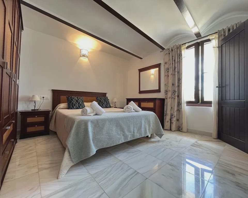 10 camera da letto Finca/Casa di Campagna in vendita in Lucena con piscina - 1.200.000 € (Rif: 9428141)