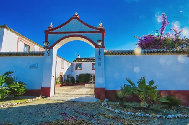 10 quarto Hotel para venda em Lucena com piscina - 1 200 000 € (Ref: 9428141)