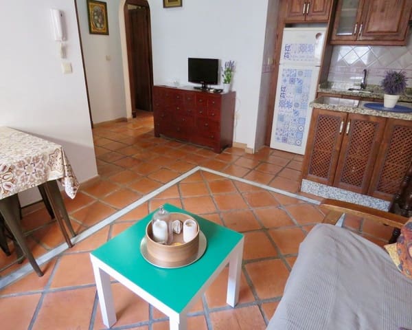 2 soveværelse Lejlighed til salg i Granada by med garage - € 250.000 (Ref: 9428142)