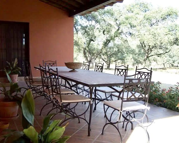 Finca/Casa Rural de 7 habitaciones en El Castillo de las Guardas en venta con piscina - 595.000 € (Ref: 9473297)