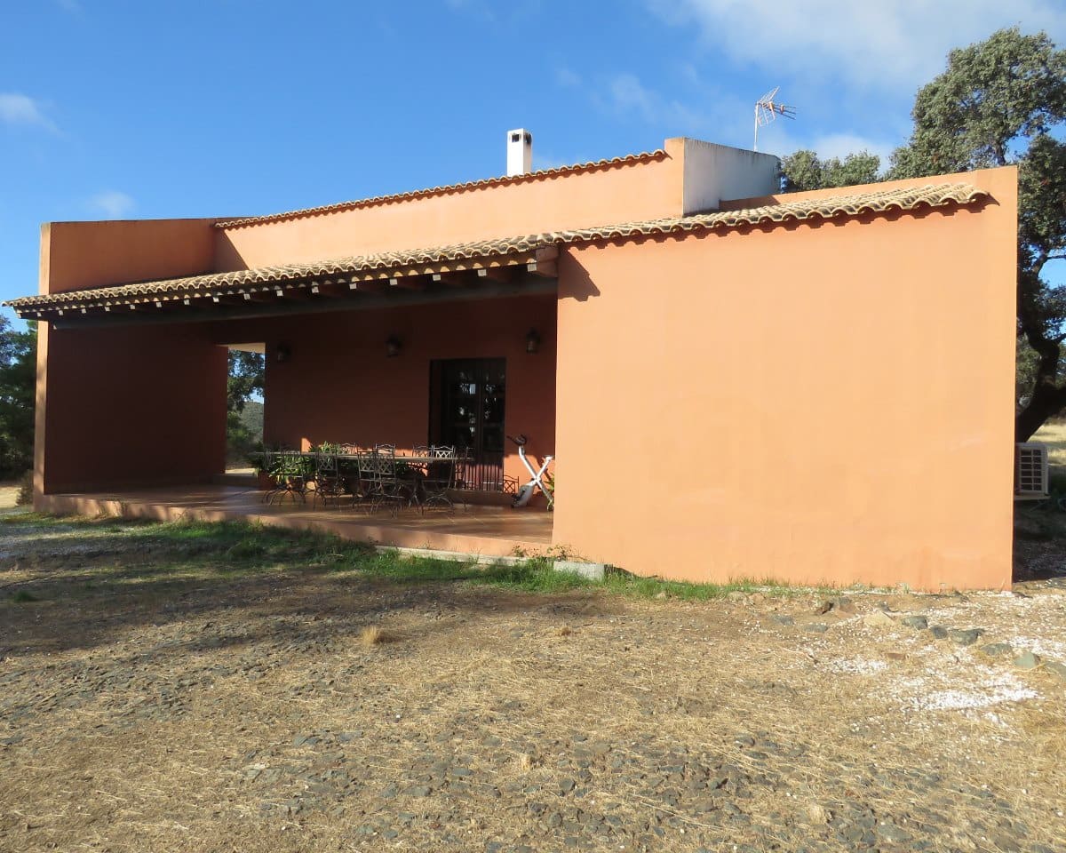 Finca/Casa Rural de 7 habitaciones en El Castillo de las Guardas en venta con piscina - 595.000 € (Ref: 9473297)