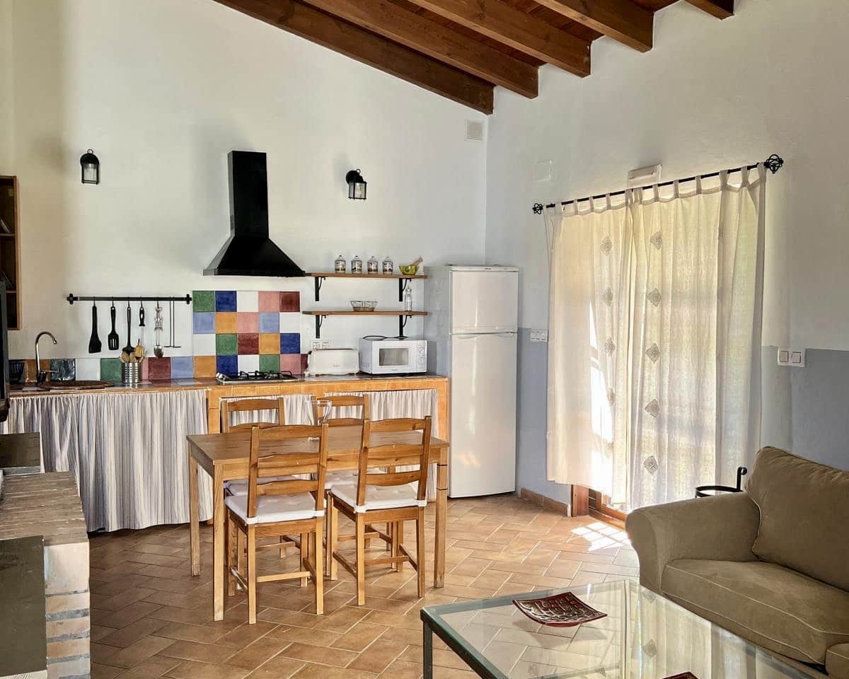 Finca/Casa Rural de 7 habitaciones en El Castillo de las Guardas en venta con piscina - 595.000 € (Ref: 9473297)