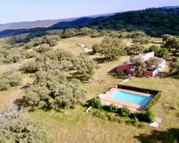 Finca/Casa Rural de 7 habitaciones en El Castillo de las Guardas en venta con piscina - 595.000 € (Ref: 9473297)