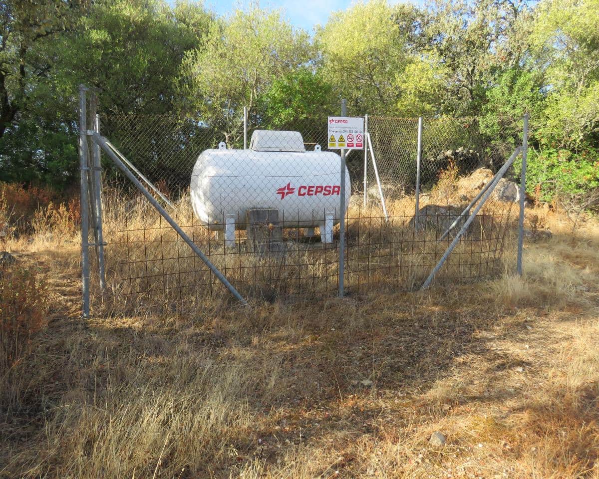 Finca/Casa Rural de 7 habitaciones en El Castillo de las Guardas en venta con piscina - 595.000 € (Ref: 9473297)