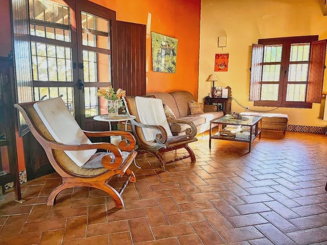 7 makuuhuone Maalaistalo myytävänä paikassa El Castillo de las Guardas mukana uima-altaan - 595 000 € (Ref: 9473297)